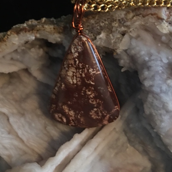 🩸FLOWER JASPER NECKLACE🩸 - Picture 7 of 7